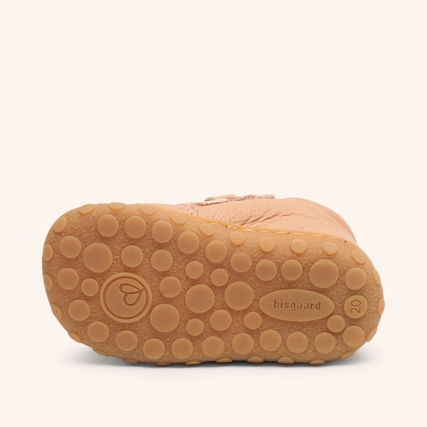 bisgaard barefoot hale v lamb nude