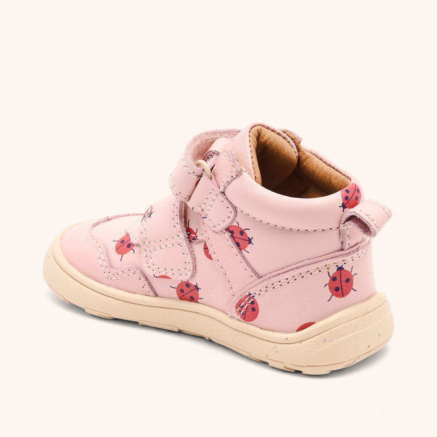 bisgaard barefoot becky lady bugs