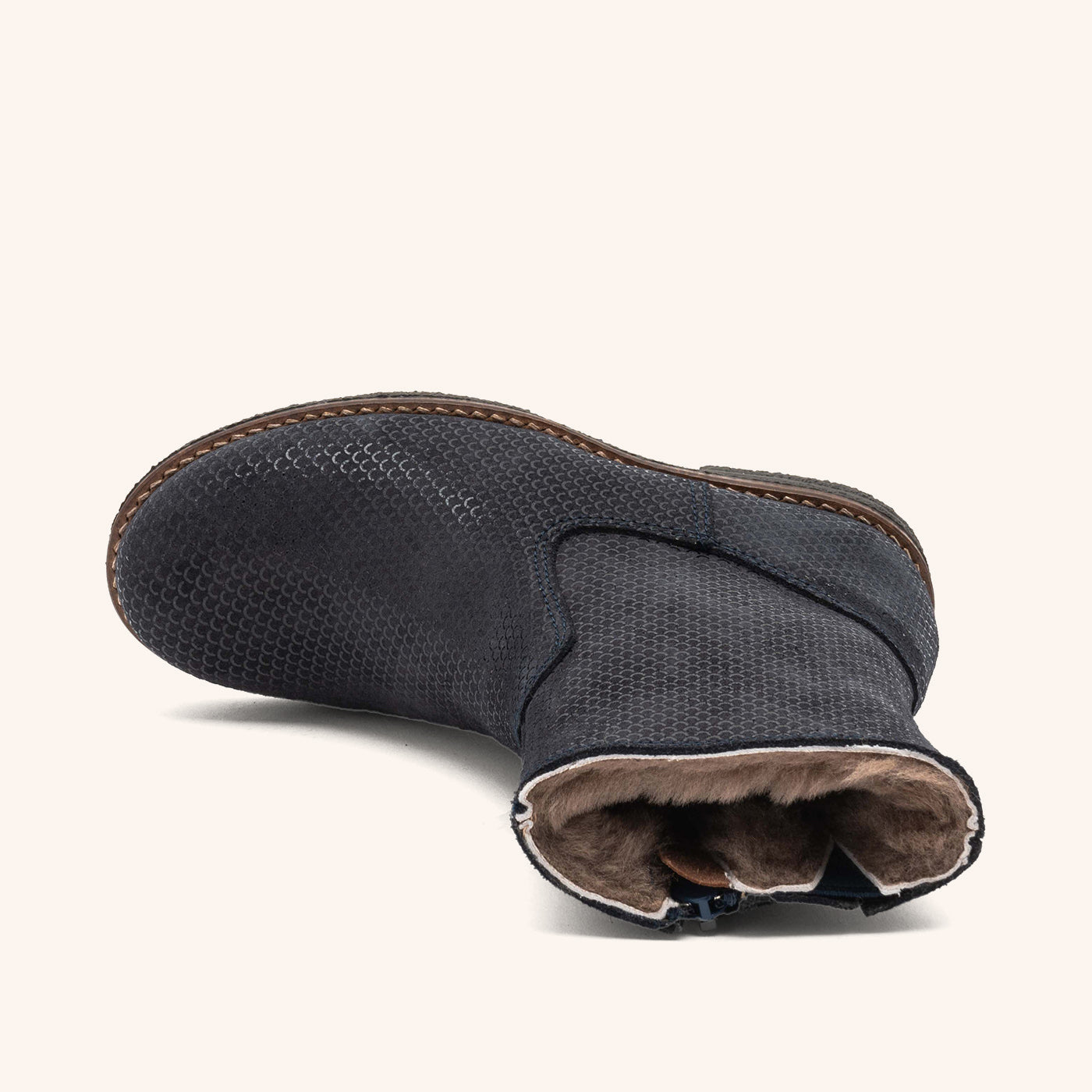 bisgaard nicola lamb blueberry