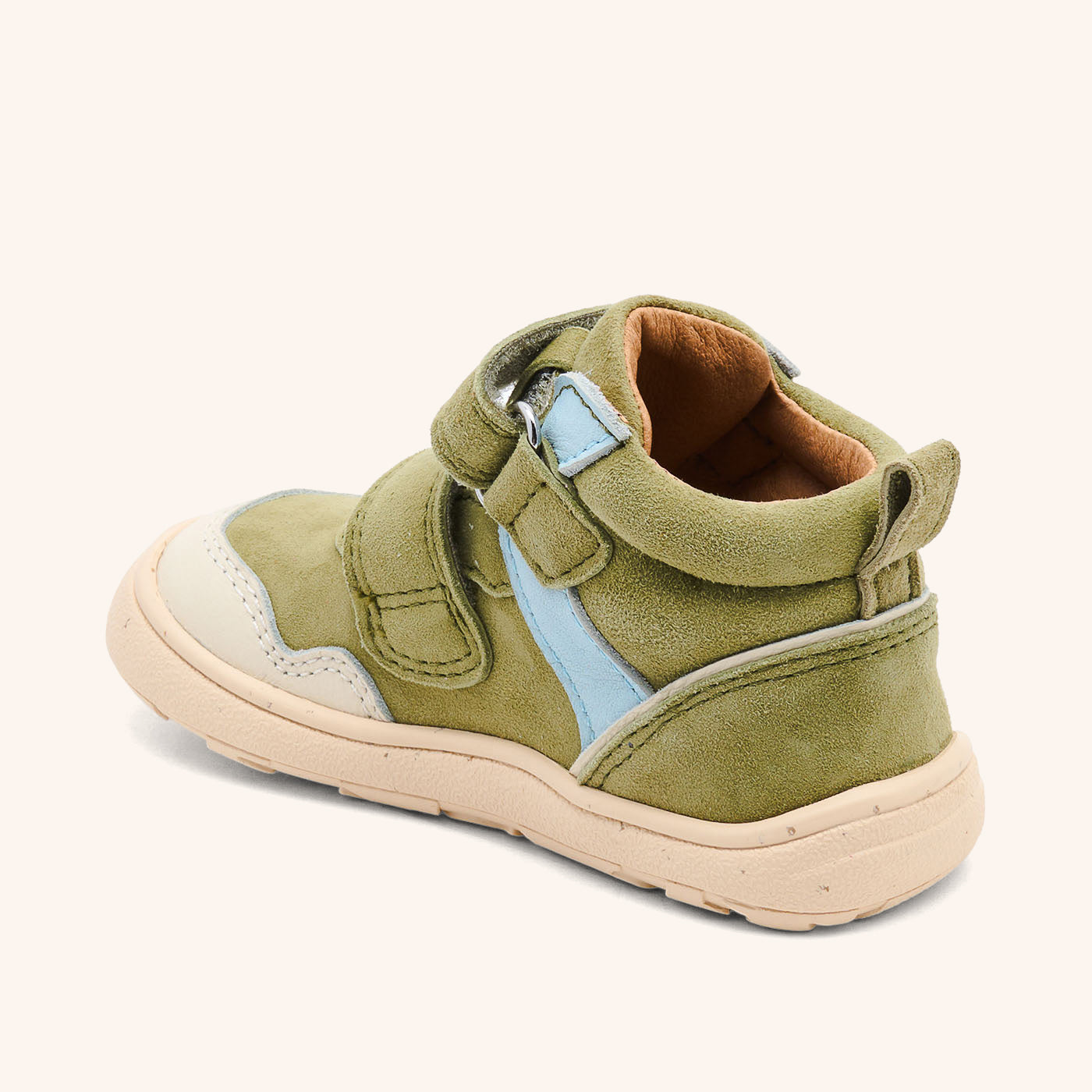 bisgaard barefoot becky sage