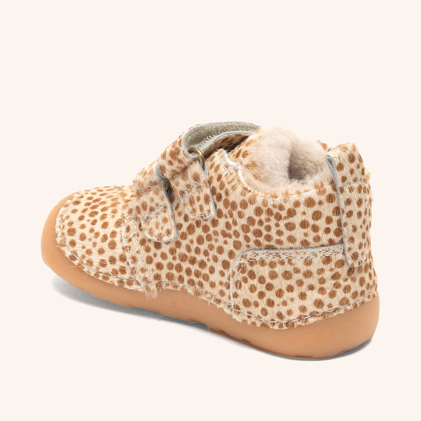 bisgaard barefoot carter lamb dots fur